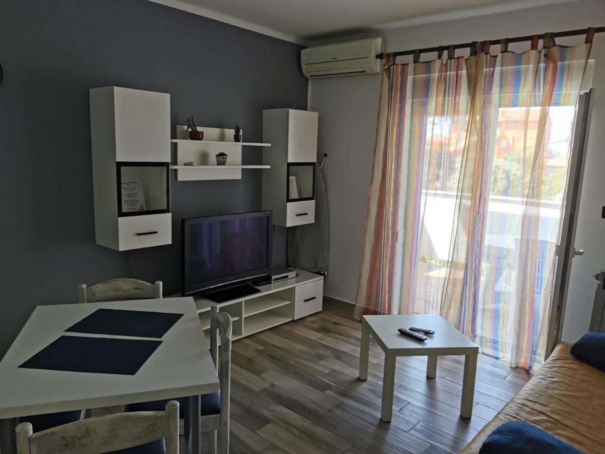 Apartment Martina Banjol Luaran gambar