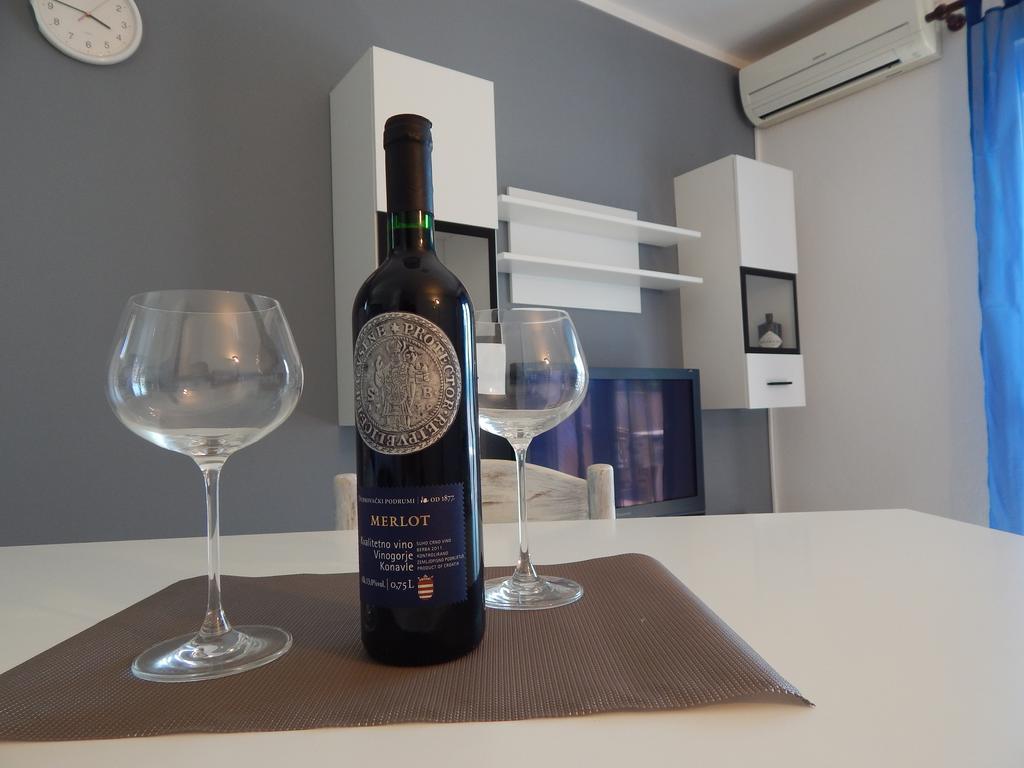 Apartment Martina Banjol Luaran gambar